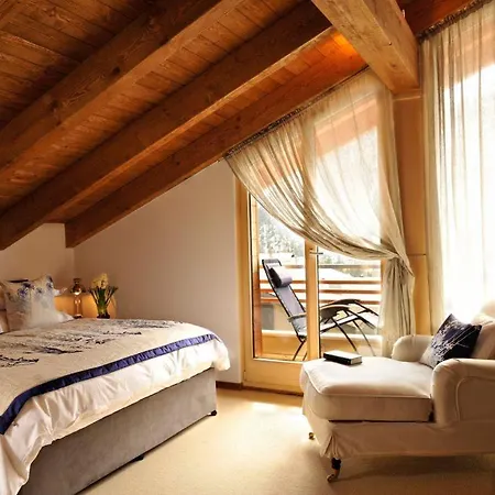 Panorama Chalet With Views To The Glaciers And The Dom